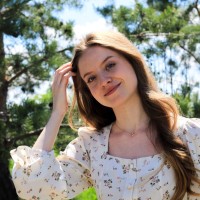 Репетитор Виолетта Кручок - BUKI