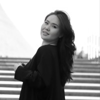 Репетитор Айым Алжапарова - BUKI