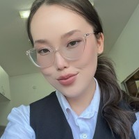 Репетитор Лаура Сапарбаева - BUKI