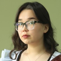 Аружан Аяшева  репетитор  по математике онлайн