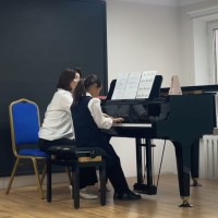 Репетитор - Дина Нургалиева