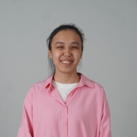 Гульшат Толеу  репетитор  по математике онлайн