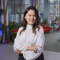 Асель Досаева  репетитор  по математике онлайн