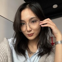 Репетитор - Исай Аида  id: 212021