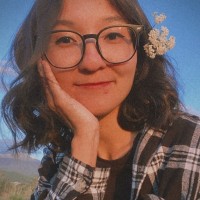 Репетитор Индира Адетова - BUKI