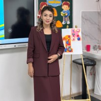 Айман Сакыбеккызы  репетитор  по математике онлайн