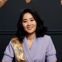 Айнур Батыргалиева  репетитор  по математике Уральск