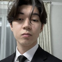 Елдар Амантай  репетитор  по математике онлайн