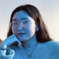 Меруерт Шакенова  репетитор  по математике онлайн