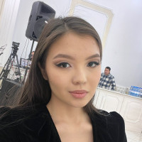 Репетитор - Журсин Айганым  id: 210002