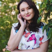 Репетитор Аделина Ессениязова - BUKI