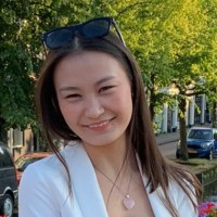 Репетитор - Базарова  Дильназ  id: 222881