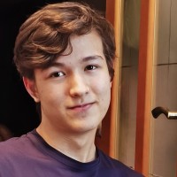 Руслан Арсланович  репетитор  по математике Алматы