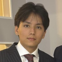 Саги Окенов  репетитор  по математике онлайн