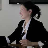 Дильназ Жексенбаева  репетитор  химии онлайн