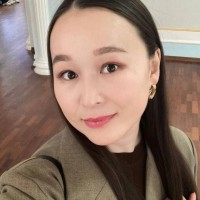 Гульзат Саттибаева  репетитор  английского языка онлайн