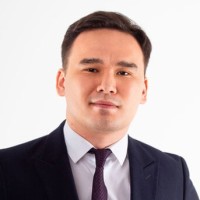 Репетитор Ернар Куралбай - BUKI