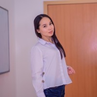 Репетитор Лаура Шаймердинова - BUKI