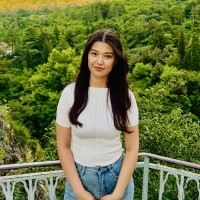 Репетитор Айдана Улмесова - BUKI